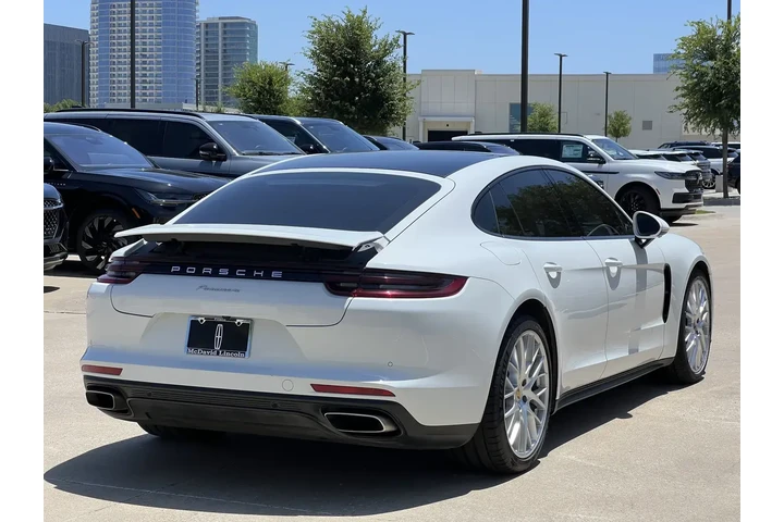 $39999 : Porsche Panamera 2020 4dr Se image 9