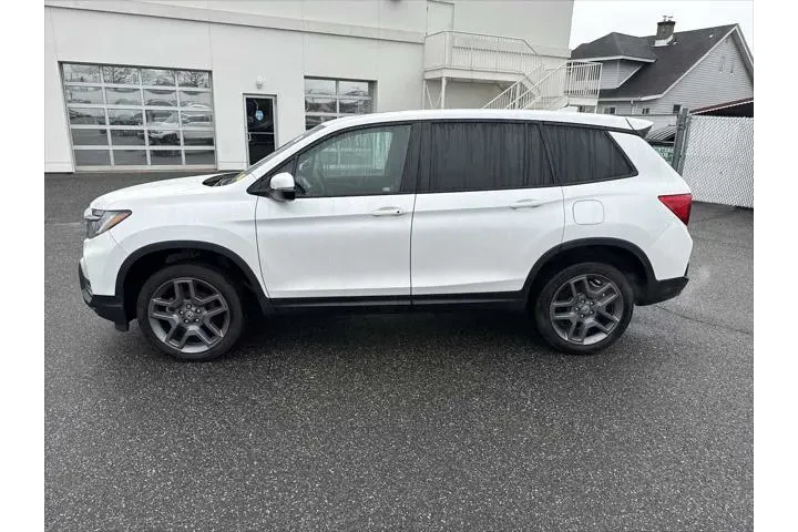 $29943 : Honda Passport 2023 AWD EX-L image 6