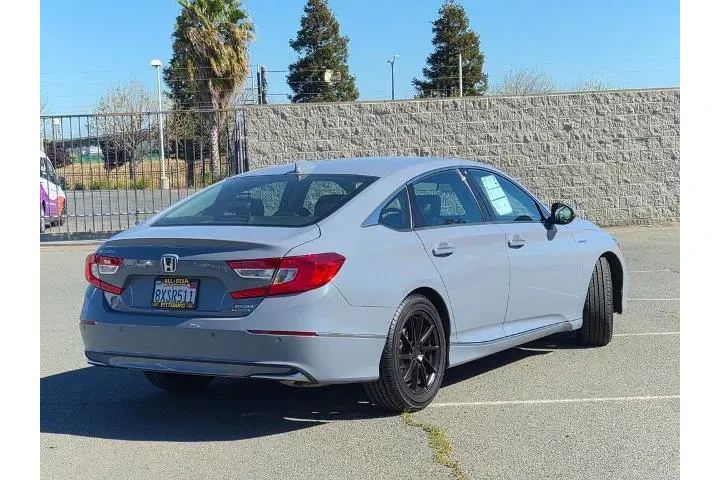 $23900 : Honda Accord Hybrid 2021 Tou image 4