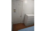 $650 : CUARTO AMOBLADO EN FLUSHING thumbnail