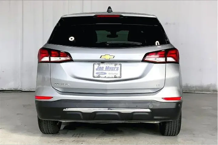 $19991 : Chevrolet Equinox 2024 LT 4d image 3