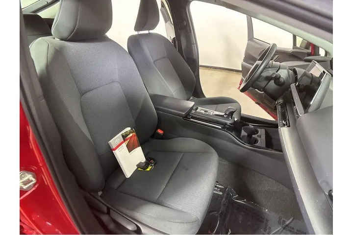 $25000 : 2023 Prius LE image 6
