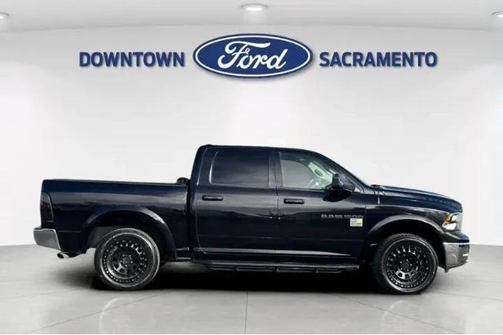 $14995 : Ram 1500 2012 4x4 SLT 4dr Cr image 10