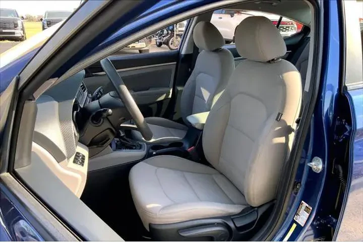 $10206 : Hyundai ELANTRA 2020 SEL 4dr image 7