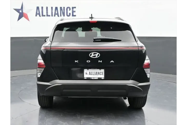 $23988 : Hyundai KONA 2025 SEL Conven image 6