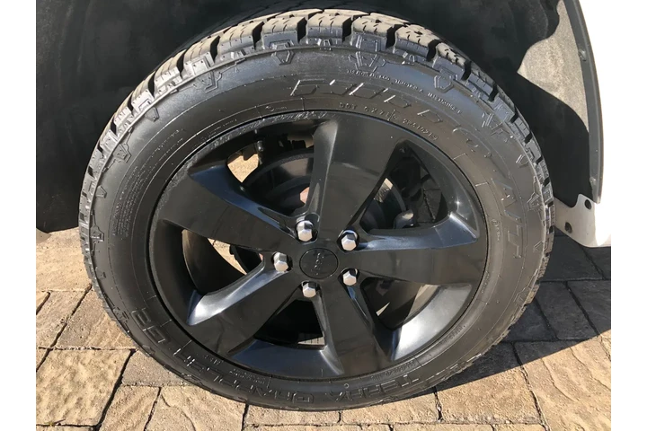 $14870 : 2015 Grand Cherokee Altitude image 9