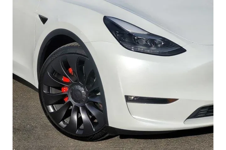 $33750 : Tesla Model Y 2023 AWD Perfo image 9