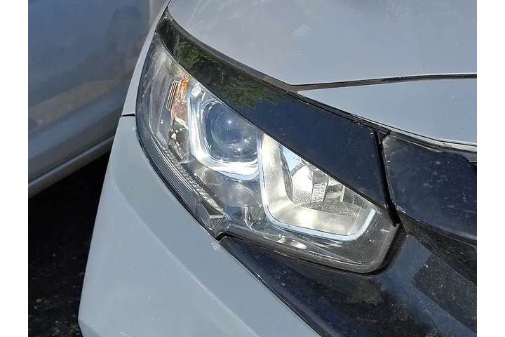 $18320 : Honda Civic 2020 Sport 4dr H image 3
