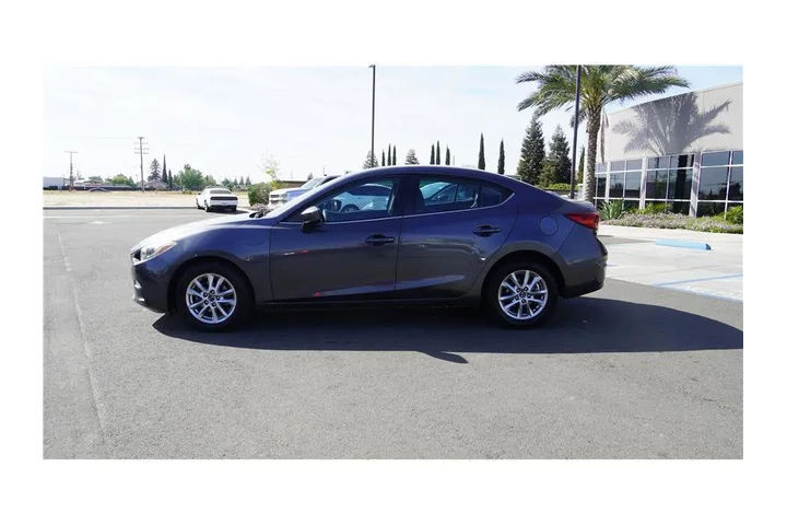 $14484 : 2016 3 i Sport image 9