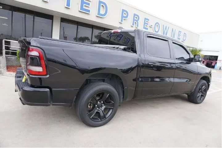 $32788 : Ram 1500 2021 4x4 Lone Star image 6