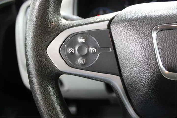 $21951 : GMC Canyon 2018 4x2 Base 4dr image 10