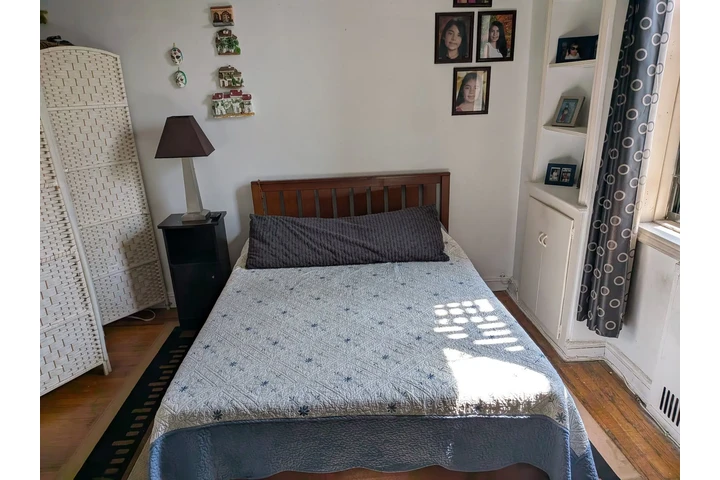 $1250 : Rento amplia habitacion image 6