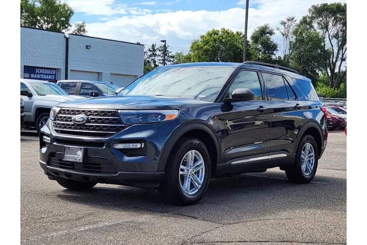 $23495 : 2022 Explorer XLT image 7