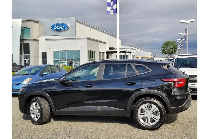 $20600 : Chevrolet Trax 2024 LS 4dr C image 7