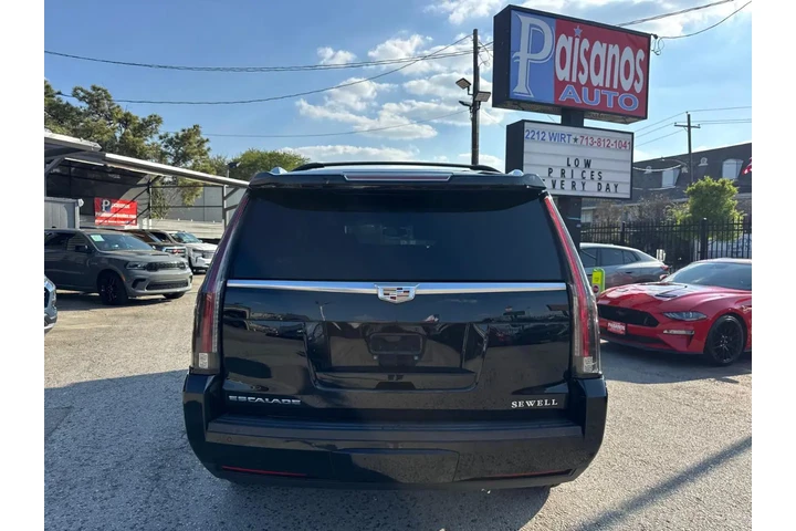 2019 Escalade Standard 2WD image 5