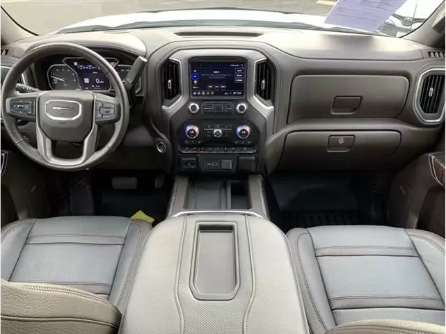 $57995 : 2019 GMC Sierra 1500 Crew Cab image 3