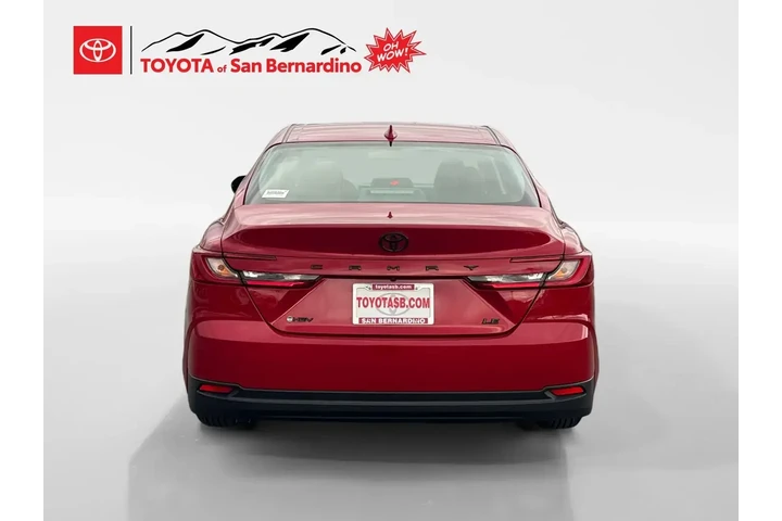$30990 : Toyota Camry 2026 SE 4dr Sed image 4