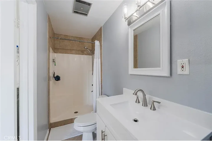 $1500 : 939 Belson St, Torrance, CA 90 image 8