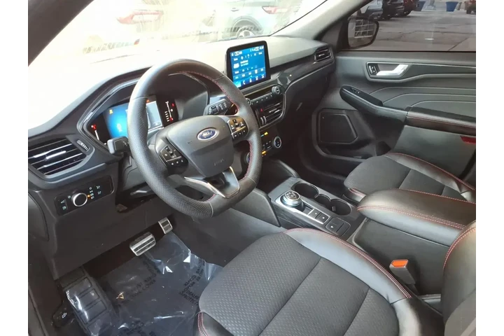 $27921 : Ford Escape Hybrid 2023 ST-L image 10