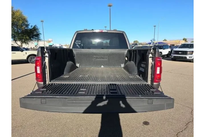 $32904 : Ford F-150 2023 4x4 XLT 4dr image 7