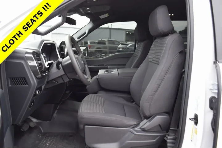 $33983 : Ford F-150 2023 4x2 XL 4dr S image 3