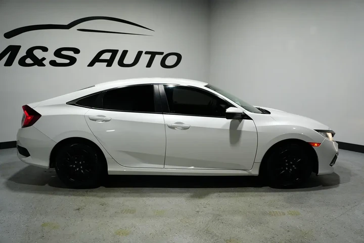 $15592 : 2020 Civic Sedan image 4