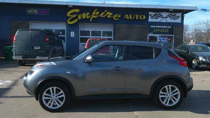 $8999 : 2011 JUKE SL image 1