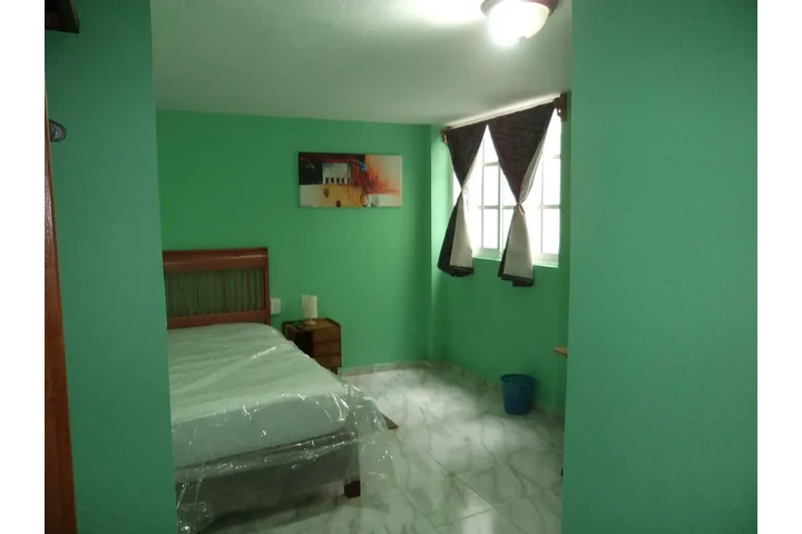 $2800 : RENTO CUARTO AMUEBLADO, TOLUCA image 6
