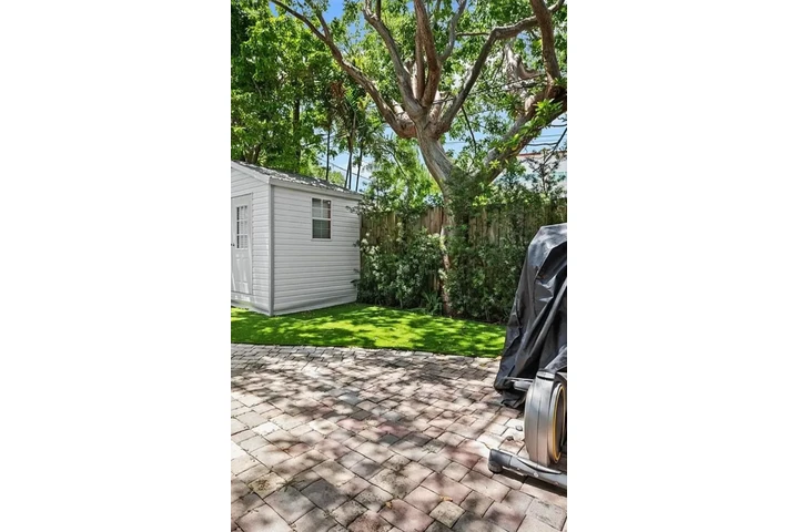 $1500 : BEAUTIFUL HOME FOR RENT image 5