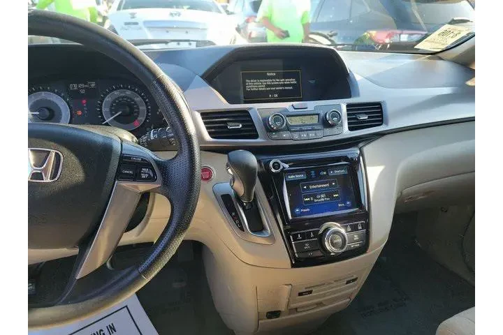 $15957 : Honda Odyssey 2017 SE 4dr Mi image 5