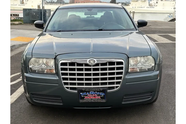 $7988 : 2005 300 300 image 3