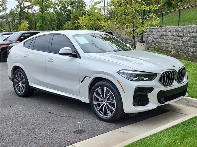 $61943 : 2022 BMW X6 xDrive40i image 10