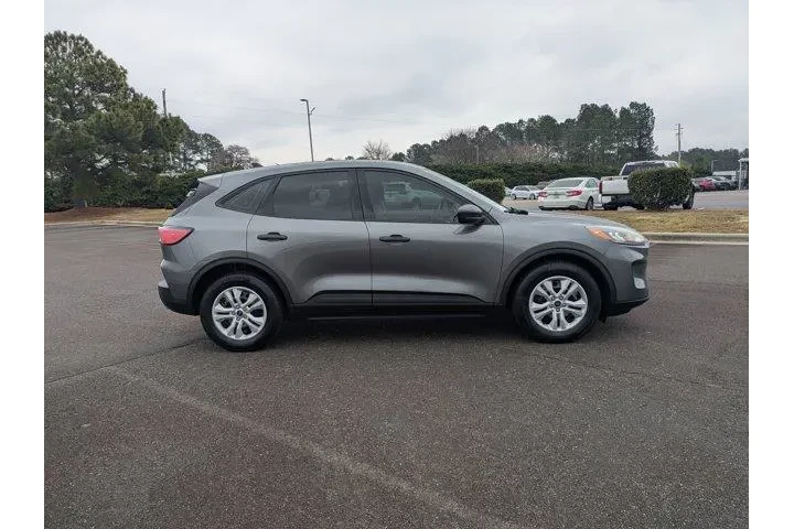 $14900 : Ford Escape 2021 S 4dr SUV image 5