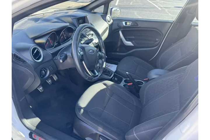 $13161 : Ford Fiesta 2018 ST 4dr Hatc image 4