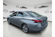 $18990 : Nissan Versa 2025 SV 4dr Sed thumbnail