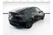 $33288 : Tesla Model Y 2024 AWD Long thumbnail