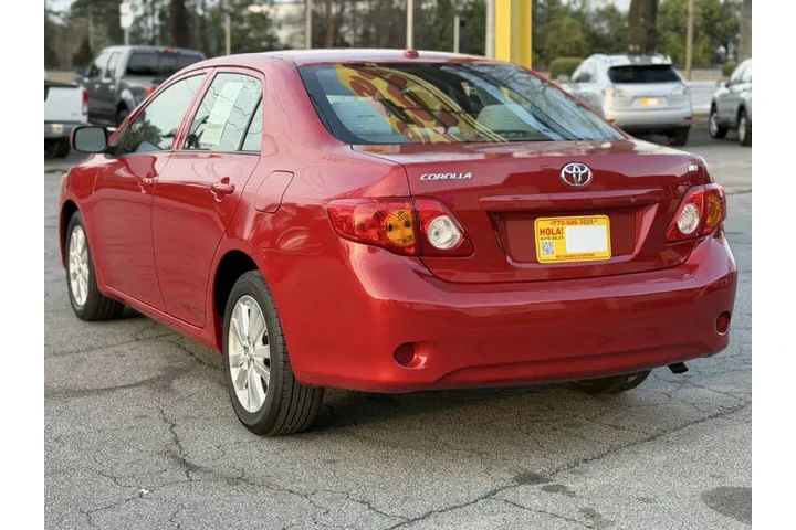 2010 Corolla LE image 2