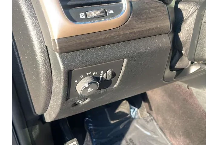 $15086 : Jeep Grand Cherokee 2016 4x4 image 9