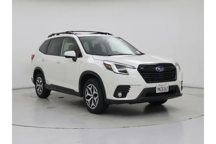 $26998 : Subaru Forester 2022 AWD Pre image 1