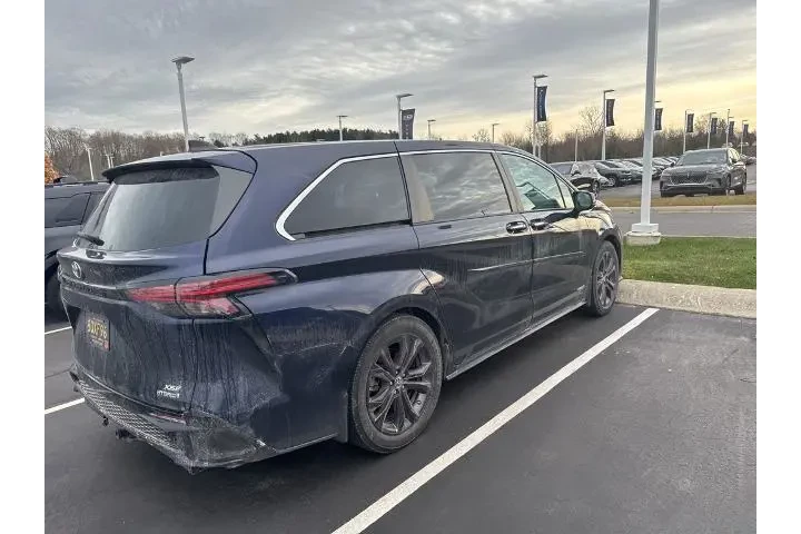 $35524 : Toyota Sienna 2021 XSE 7-Pas image 5