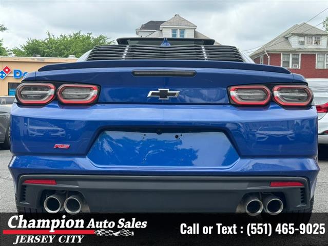 Used 2022 Camaro 2dr Cpe LT1 image 9