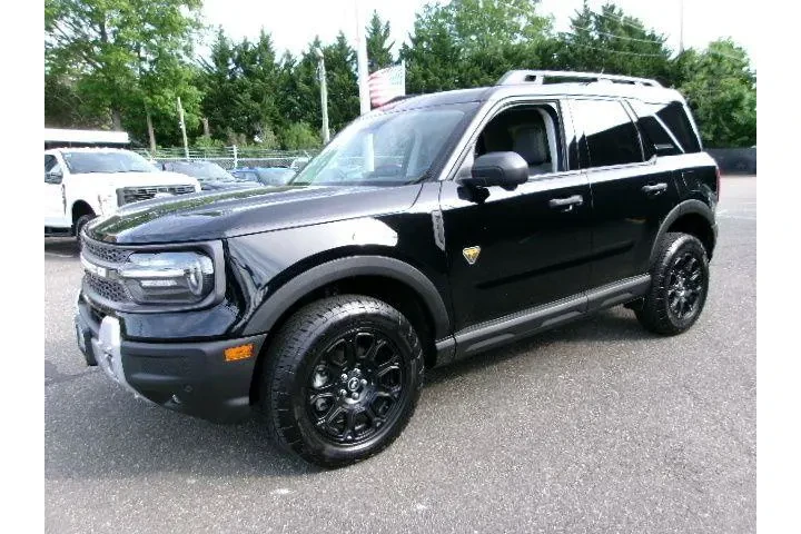 $35976 : Ford Bronco Sport 2025 AWD B image 1