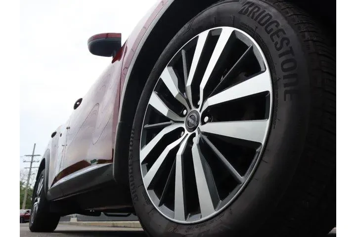 $30496 : Nissan Pathfinder 2022 AWD P image 9