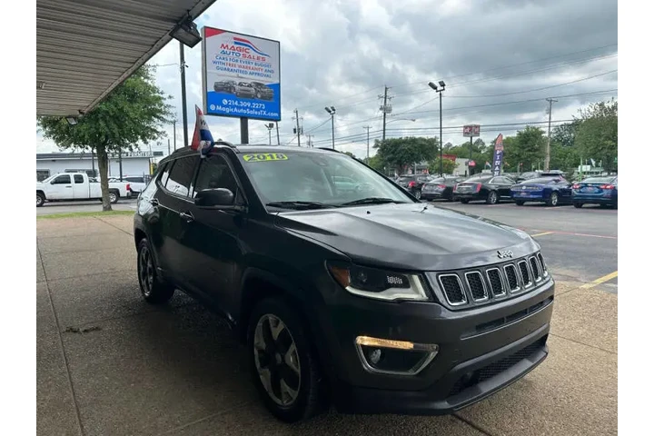 $17999 : 2018 Compass Limited image 3