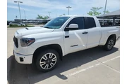 $34490 : Toyota Tundra 2021 4x4 SR5 4 thumbnail