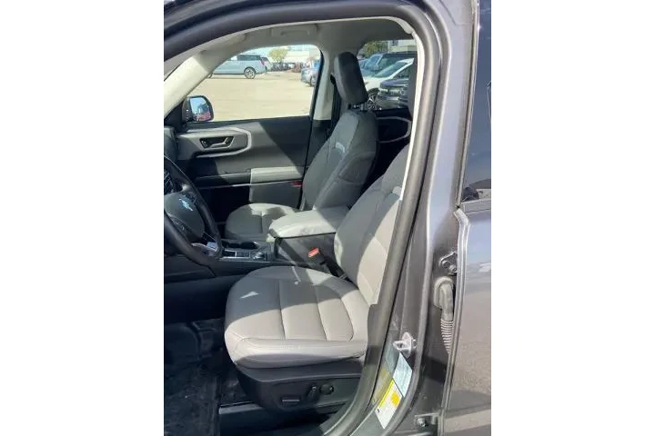 $33778 : Ford Bronco Sport 2025 AWD B image 5