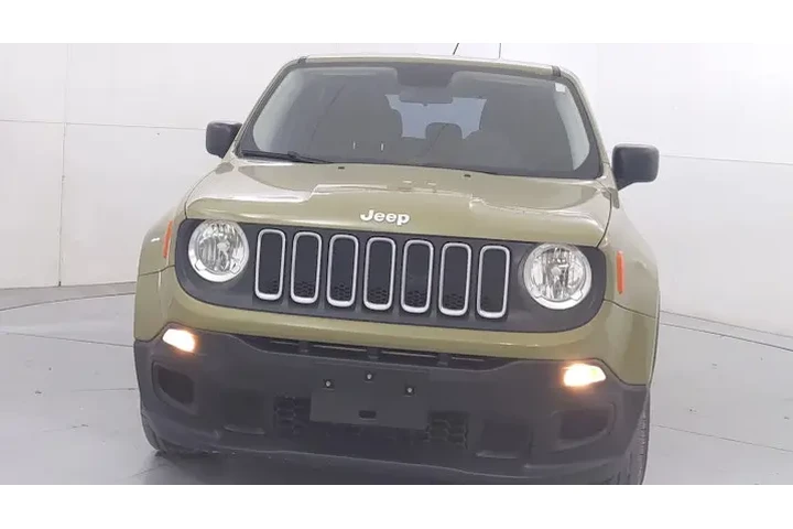 $17795 : 2015 Escape SE 4WD image 2