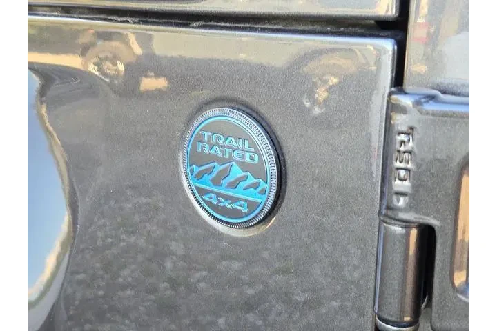 $34967 : Jeep Wrangler 2025 4x4 Backc image 10