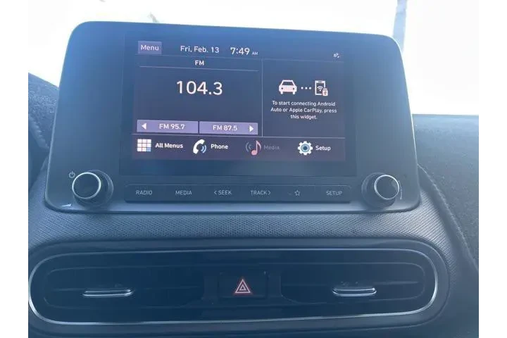 $18995 : Hyundai KONA 2023 AWD SEL 4d image 8