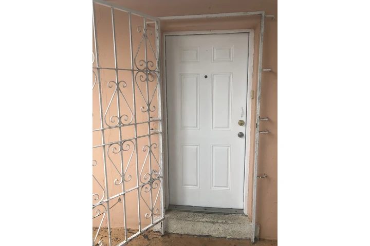 $1300 : Apartamento para rentar image 6